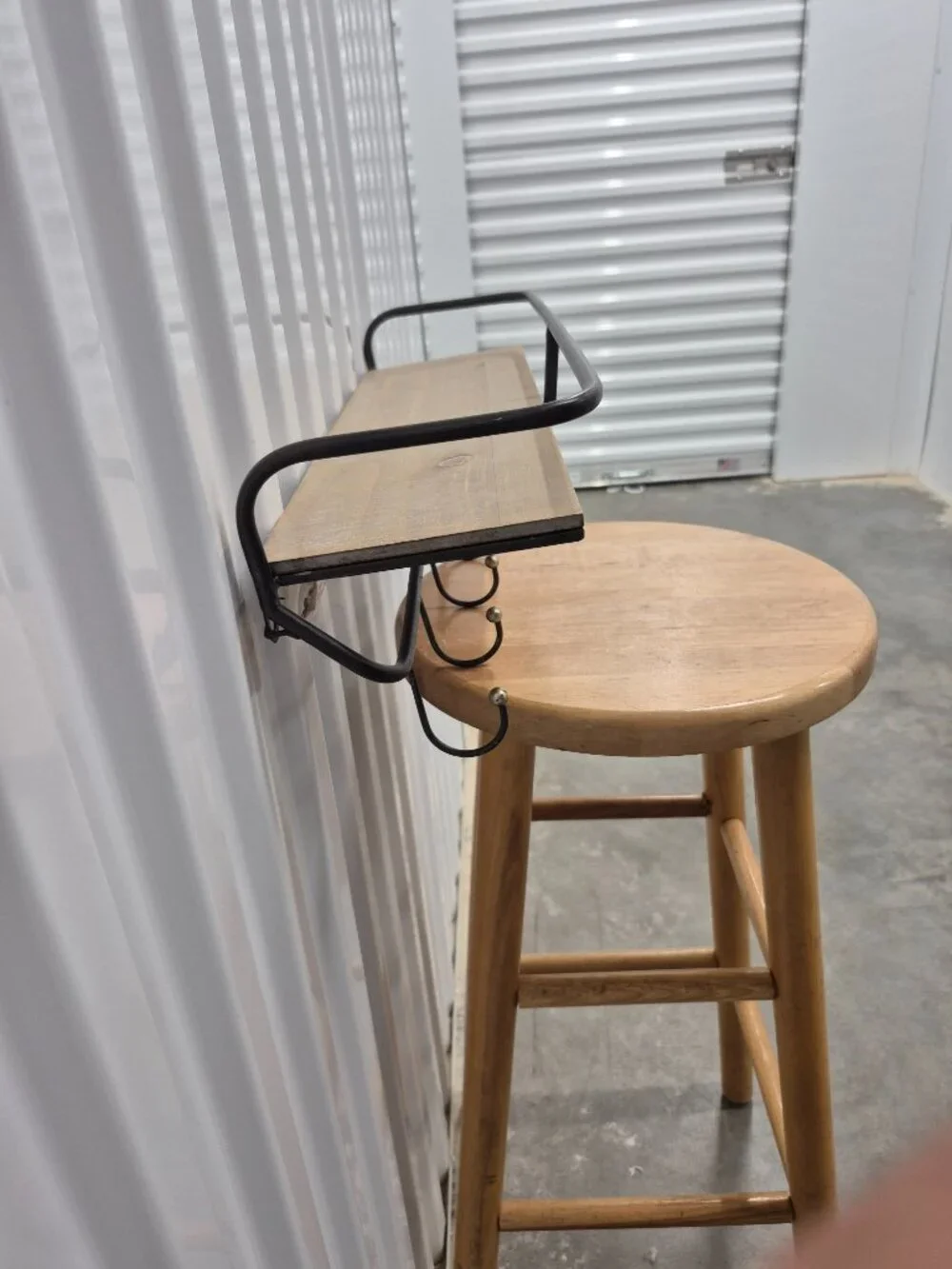 Metal And Wood 5 Hook Wall Shelf w/ Gold Accents 19